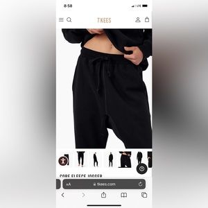 Tkees - New with tags- black core fleece jogger - size 3